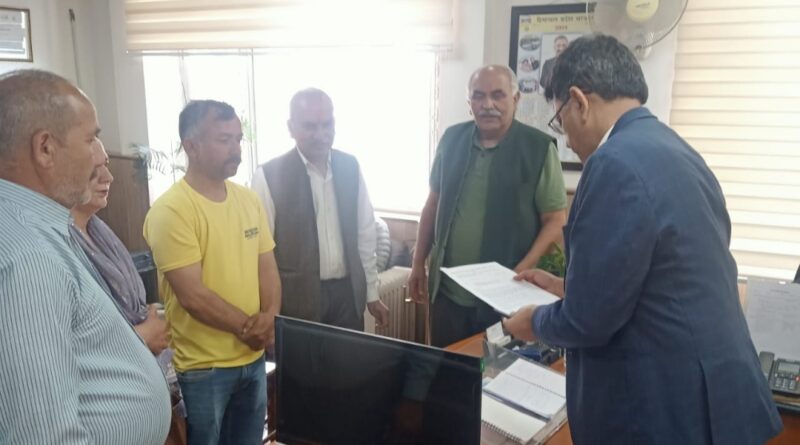 Illegal Debris Dumping from Highway Construction Ravages Himachal Village: Kisan Sabha Demands Action HIMACHAL HEADLINES