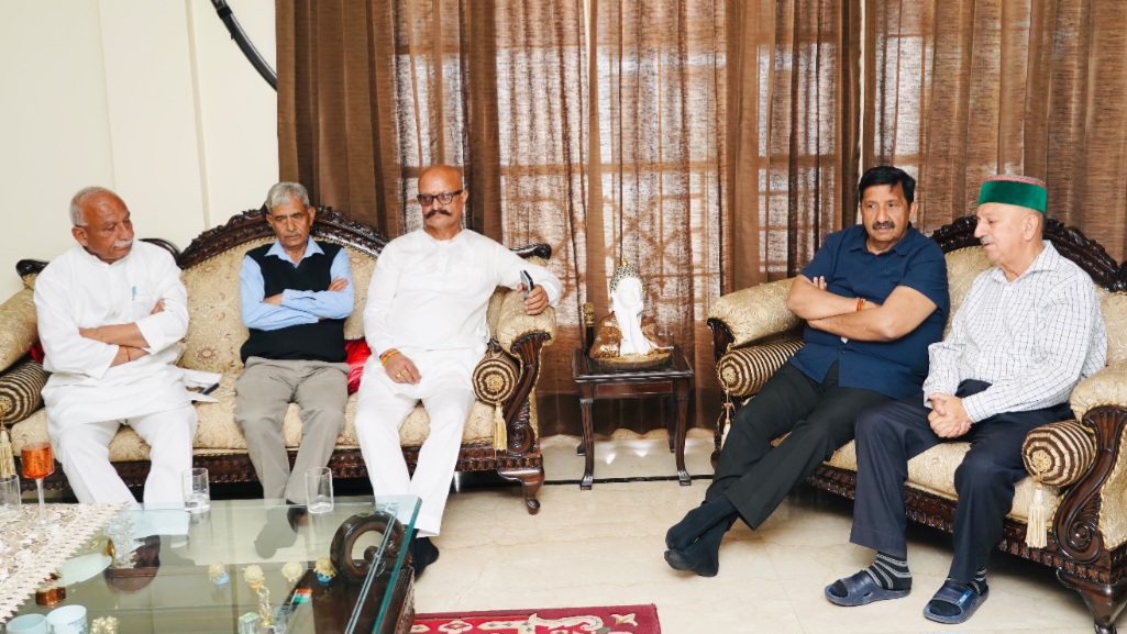 Mukesh Agnihotri expresses condolences on demise of Renu Sethi HIMACHAL HEADLINES