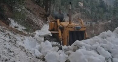Shinkula Pass Reopens After 3.5 Months, Restoring a Lifeline to Zanskar Valley Shinkula Pass Reopens After 3.5 Months, Restoring a Lifeline to Zanskar Valley HIMACHAL HEADLINES