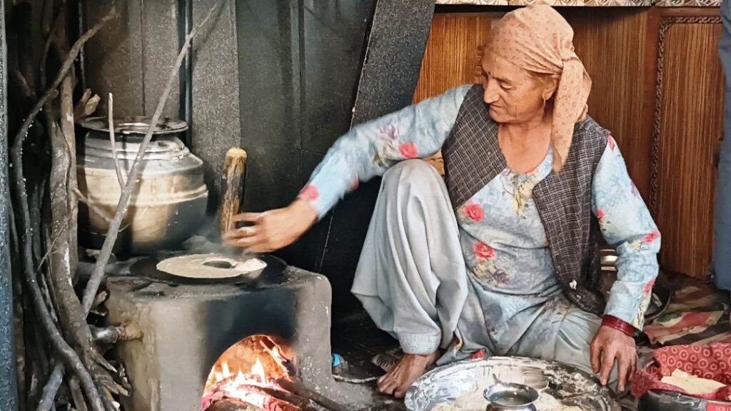 Keonthal Celebrates Baishakh Sankranti with Sweet Flour Goats HIMACHAL HEADLINES