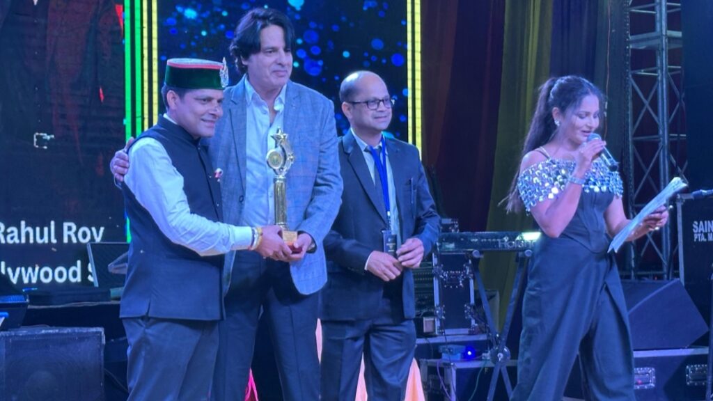 Rajiv Rana arrived as the chief guest at the Himalayan Shri Award 2025 Rajiv Rana arrived as the chief guest at the Himalayan Shri Award 2025 HIMACHAL HEADLINES
