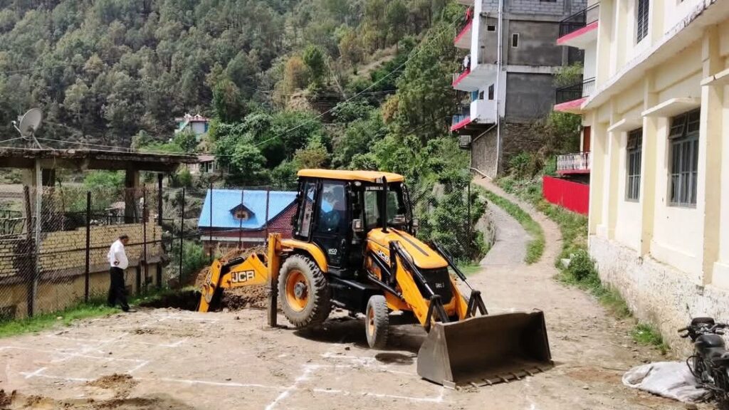 New school room should not be built in the playground: Kapil HIMACHAL HEADLINES