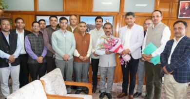 CM Sukhu asks officers to uphold values of honesty and transparency in governance  HIMACHAL HEADLINES