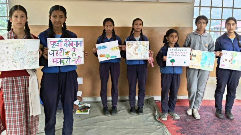 Sneha got first place in slogan writing and Hrithik in painting Sneha got first place in slogan writing and Hrithik in painting HIMACHAL HEADLINES