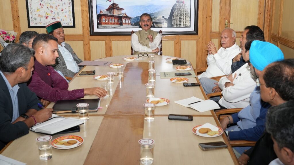 Rs. 2000 crore to be spent on strengthening Agriculture and Horticulture sectors: Sukhu Rs. 2000 crore to be spent on strengthening Agriculture and Horticulture sectors: Sukhu HIMACHAL HEADLINES