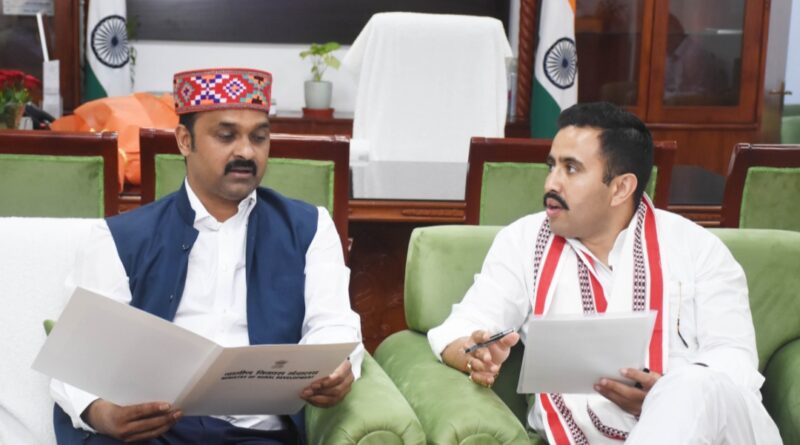 Vikramaditya Singh calls on Union RD Minister HIMACHAL HEADLINES