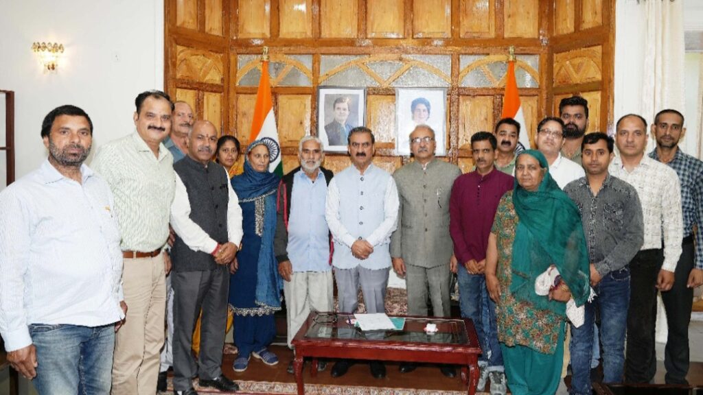 Committed to work for providing relief and support for needy: Sukhu Committed to work for providing relief and support for needy: Sukhu HIMACHAL HEADLINES