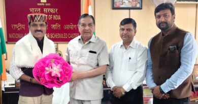 Kuldeep Kumar calls on meets NCSC Chairman Kishore Makwana HIMACHAL HEADLINES
