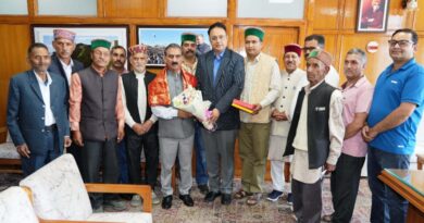 Newly appointed Member of HPPEIRC calls on CM Sukhu Newly appointed Member of HPPEIRC calls on CM Sukhu HIMACHAL HEADLINES