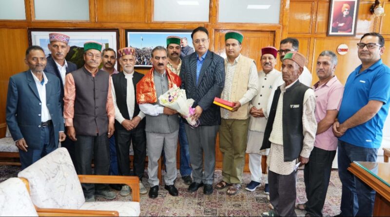 Newly appointed Member of HPPEIRC calls on CM Sukhu Newly appointed Member of HPPEIRC calls on CM Sukhu HIMACHAL HEADLINES