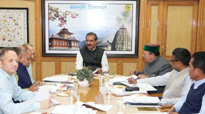 Forest Corporation presents Rs. 41.30 crore cheque of royalty revenue to CM Sukhu Forest Corporation presents Rs. 41.30 crore cheque of royalty revenue to CM Sukhu HIMACHAL HEADLINES