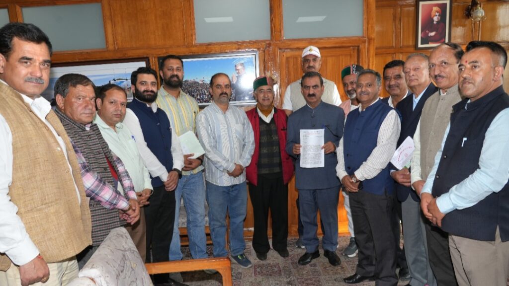 Delegation of Sanyukt Kisan Manch Calls on CM Sukhu HIMACHAL HEADLINES
