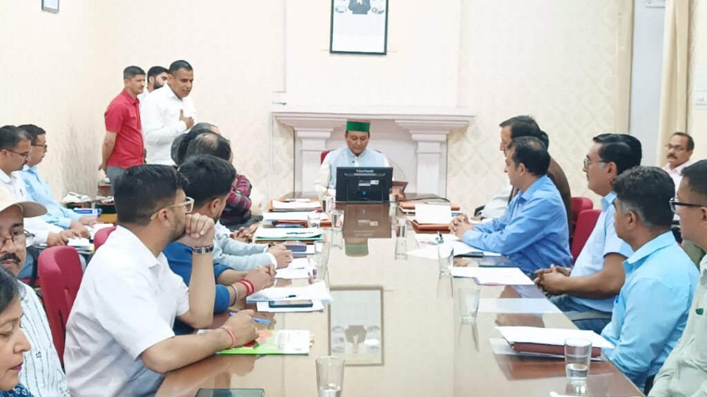 Office bearers of Himachal Pradesh Horticulture Services Association called on Jagat Singh Negi HIMACHAL HEADLINES