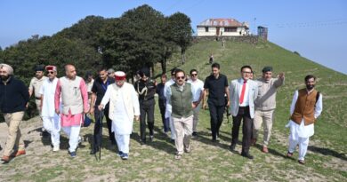 Governor Shukla pays obeisance at  Shikari Mata Temple Governor Shukla pays obeisance at  Shikari Mata Temple HIMACHAL HEADLINES