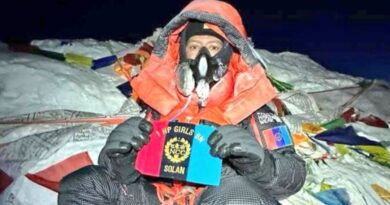 CM Sukhu & Deputy CM extends salutations to young Everester, Kritika CM Sukhu & Deputy CM extends salutations to young Everester, Kritika HIMACHAL HEADLINES