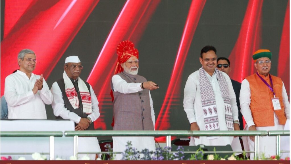 PM Modi laid foundation stone of 100 MW Nawa Solar Power Project of SJVN PM Modi laid foundation stone of 100 MW Nawa Solar Power Project of SJVN HIMACHAL HEADLINES