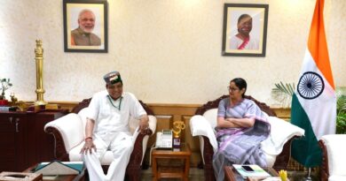 Dr Shandil meets Union WCD Minister, Seeks urgent resolution of key welfare issues of Himachal Dr Shandil meets Union WCD Minister, Seeks urgent resolution of key welfare issues of Himachal HIMACHAL HEADLINES