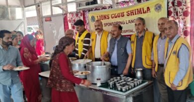 Lions Club Fights Hunger with Heart: Serves 500 Meals at Kamla Nehru Hospital HIMACHAL HEADLINES
