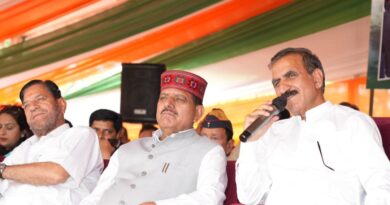 Sukhu interacts with Van Mitra's HIMACHAL HEADLINES