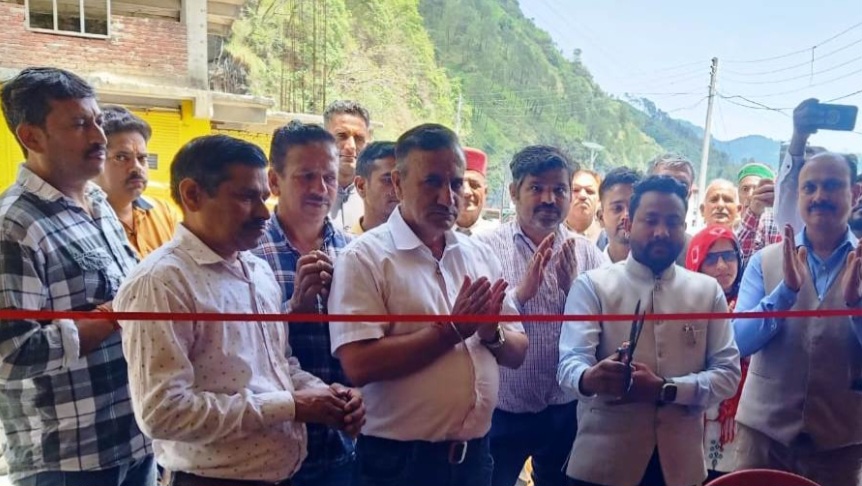 Treatment of incurable diseases is possible through Ayurveda system : Umesh Treatment of incurable diseases is possible through Ayurveda system : Umesh HIMACHAL HEADLINES