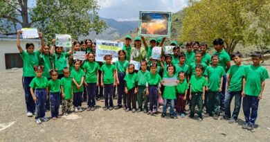 School children took out an environmental rally in Dhali Bagda School children took out an environmental rally in Dhali Bagda HIMACHAL HEADLINES