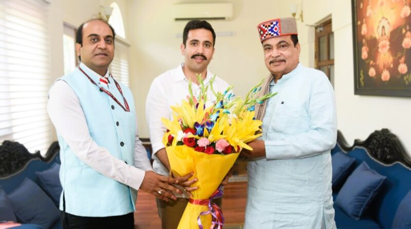 Vikramaditya demands four laning of Dhalli-Rampur road on priority HIMACHAL HEADLINES