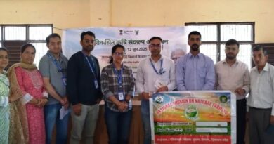 Camps organized in Junga and Bhadrech under the Developed Agriculture Resolution Campaign HIMACHAL HEADLINES