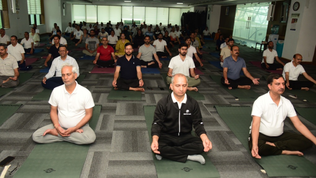 SJVN celebrated 11th International Day of Yoga SJVN celebrated 11th International Day of Yoga HIMACHAL HEADLINES