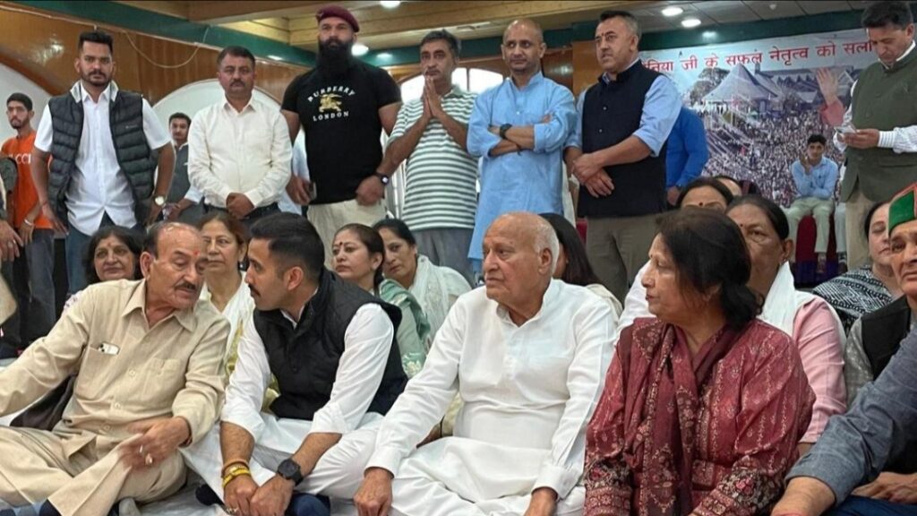 Virbhadra Singh was the messiah of development : Chandra Kumar Virbhadra Singh was the messiah of development : Chandra Kumar HIMACHAL HEADLINES