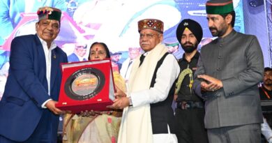 Governor Shukla presides over the closing ceremony of Shoolini Fair Governor Shukla presides over the closing ceremony of Shoolini Fair HIMACHAL HEADLINES
