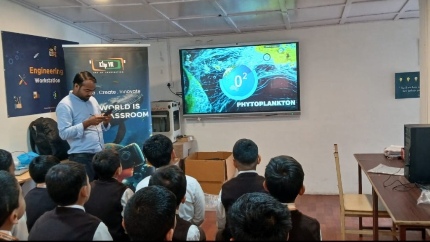 Auckland House School Boys Experience a Novel Learning Journey with Klip VR HIMACHAL HEADLINES