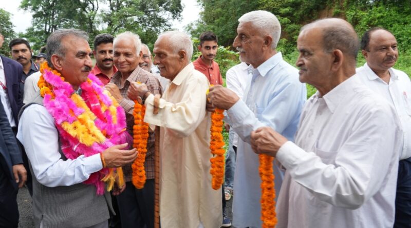 CBSE curriculum to be introduced in GSSS Dhaneta from next academic session: Sukhu CBSE curriculum to be introduced in GSSS Dhaneta from next academic session: Sukhu HIMACHAL HEADLINES