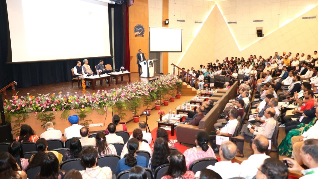 Celebrating 43 Years of Innovation: CSIR-IHBT Marks Foundation Day with Vision for a Greener, Healthier Himalaya Celebrating 43 Years of Innovation: CSIR-IHBT Marks Foundation Day with Vision for a Greener, Healthier Himalaya HIMACHAL HEADLINES