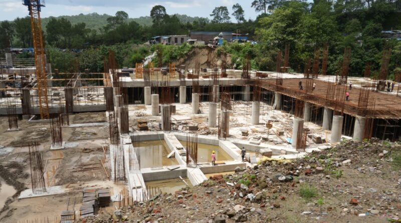 CM inspects ongoing works of Hamirpur bus stand HIMACHAL HEADLINES