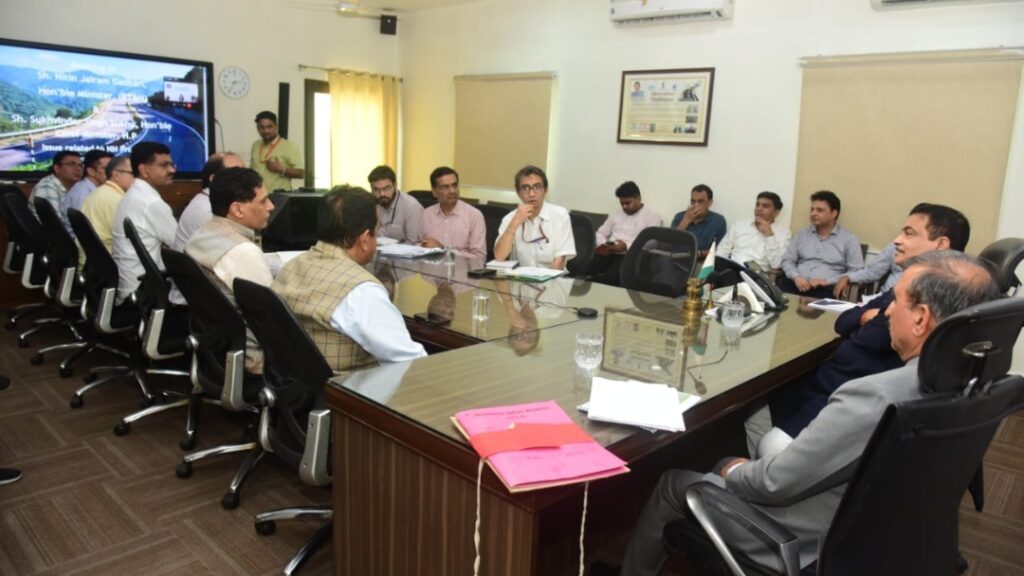 Sukhu calls on Union Minister Nitin Gadkari Sukhu calls on Union Minister Nitin Gadkari HIMACHAL HEADLINES