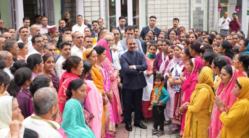 Milk producers thank Sukhu for Rs. 3 freight subsidy Milk producers thank Sukhu for Rs. 3 freight subsidy HIMACHAL HEADLINES