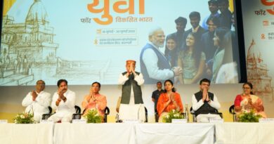 Governor Shukla addresses youth spiritual summit in Kashi HIMACHAL HEADLINES