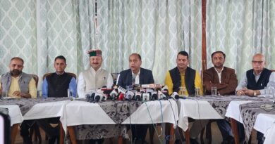 CM came to tragedy affected area after 9 days but left after announcing only one Crore : Jairam CM came to tragedy affected area after 9 days but left after announcing only one Crore : Jairam HIMACHAL HEADLINES
