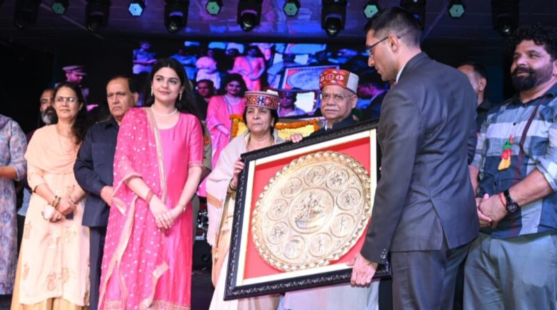 Governor Shukla inaugurates cultural evening of Minjar Fair HIMACHAL HEADLINES