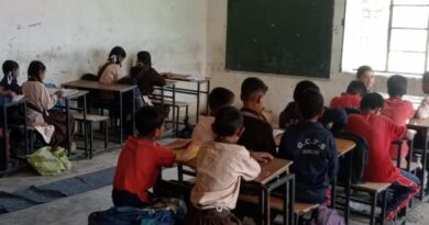 Children forced to sit in the library due to leaking roof in school building Children forced to sit in the library due to leaking roof in school building HIMACHAL HEADLINES