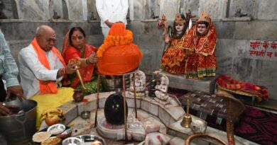 Governor Shukla pays obeisance at historic Markandeya temple Governor Shukla pays obeisance at historic Markandeya temple HIMACHAL HEADLINES