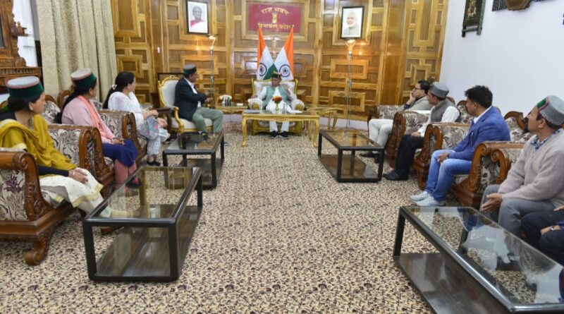 Revenue Minister Calls on Governor Shukla Revenue Minister Calls on Governor Shukla HIMACHAL HEADLINES