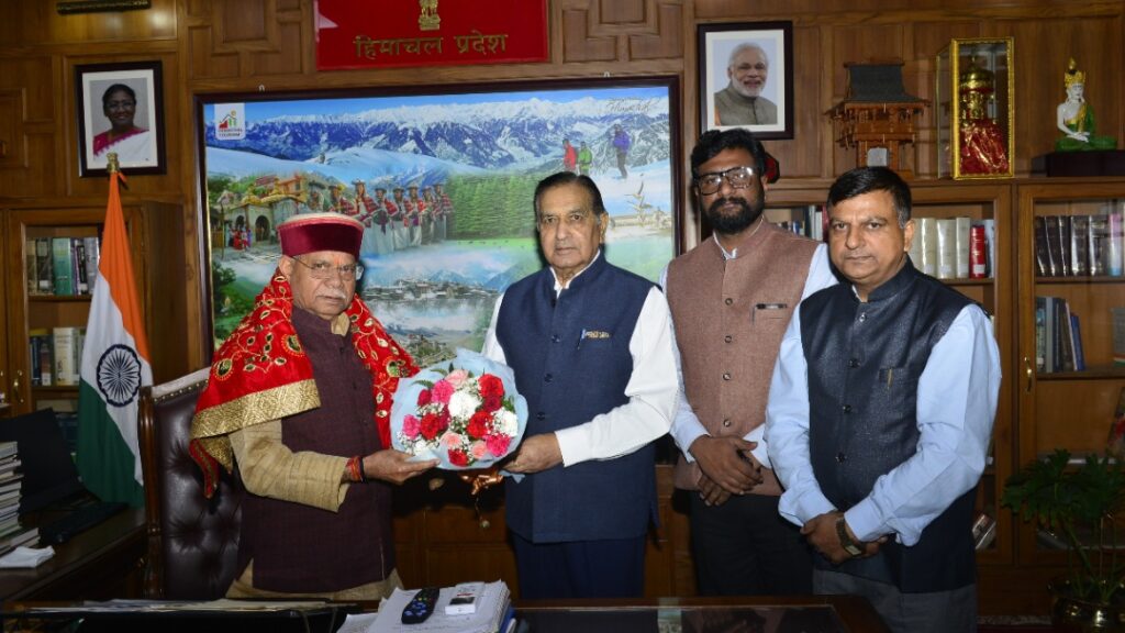 Chairman SC Commission Kuldeep Kumar calls on Governor HIMACHAL HEADLINES