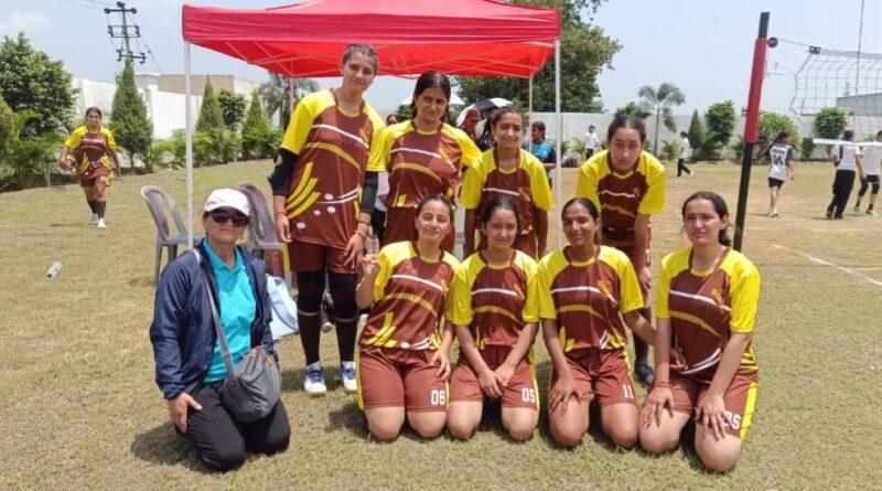 AHS Girls Qualify for Nationals After Silver Win at North Zone Volleyball AHS Girls Qualify for Nationals After Silver Win at North Zone Volleyball HIMACHAL HEADLINES