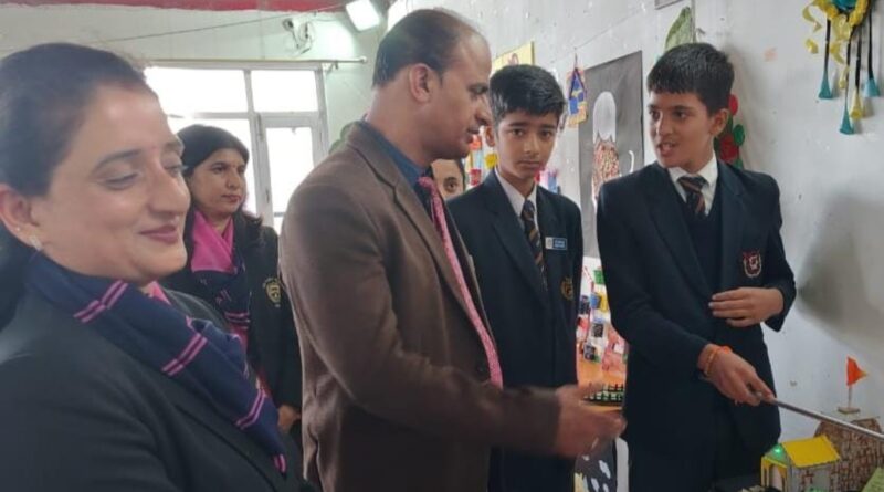 Chandrodaya Mandir was the center of attraction in the Art and Craft Exhibition Chandrodaya Mandir was the center of attraction in the Art and Craft Exhibition HIMACHAL HEADLINES