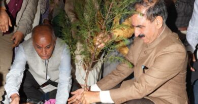 CM Sukhu inaugurates state-level Van-Mahotsav CM Sukhu inaugurates state-level Van-Mahotsav HIMACHAL HEADLINES