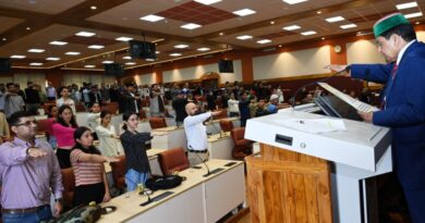 Dr Shandil administers oath against against drug abuse and illegal trafficking HIMACHAL HEADLINES