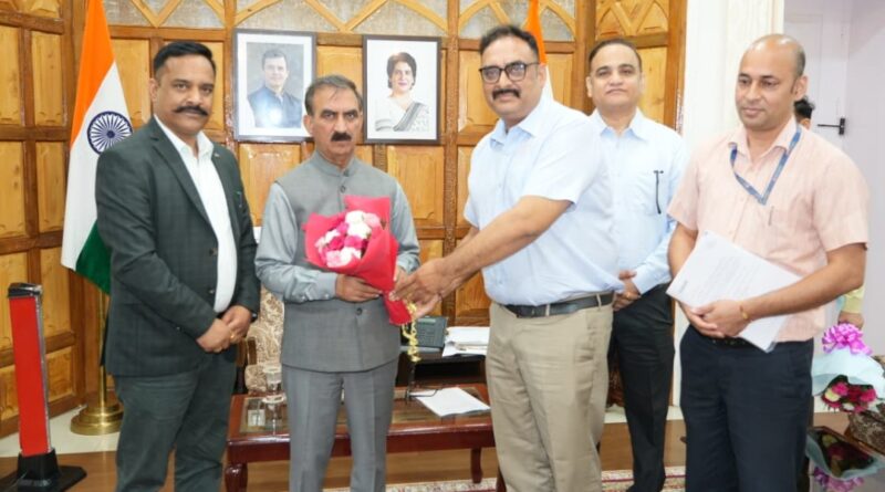 Zonal Head of HDFC Bank calls on CM Sukhu Zonal Head of HDFC Bank calls on CM Sukhu HIMACHAL HEADLINES