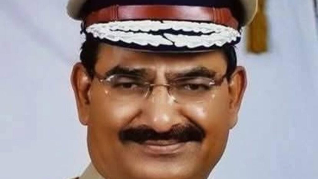 CM Sukhu, Deputy CM & Agriculture Minister condoles demise of former DGP I.D. Bhandri CM Sukhu, Deputy CM & Agriculture Minister condoles demise of former DGP I.D. Bhandri HIMACHAL HEADLINES