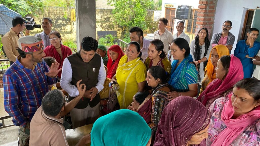 The government and the organization stand with the disaster affected people: Rajiv Rana HIMACHAL HEADLINES
